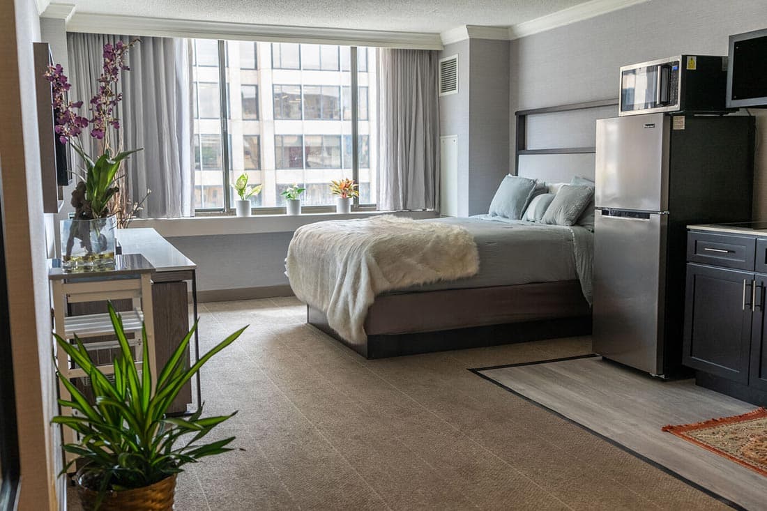 Vivo Living Baltimore — Hotel-to-Multifamily Conversion project by ITDG Construction