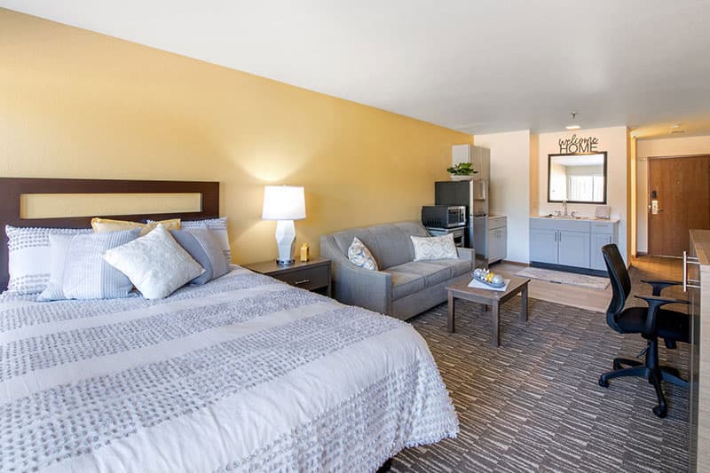 Vivo Living Longmont — Hotel-to-Multifamily Conversion project by ITDG Construction