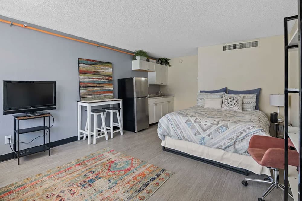 Mezona on Main — Hotel-to-Multifamily Conversion project by ITDG Construction