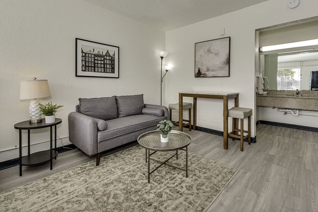 Vivo Wilmington — Hotel-to-Multifamily Conversion project by ITDG Construction